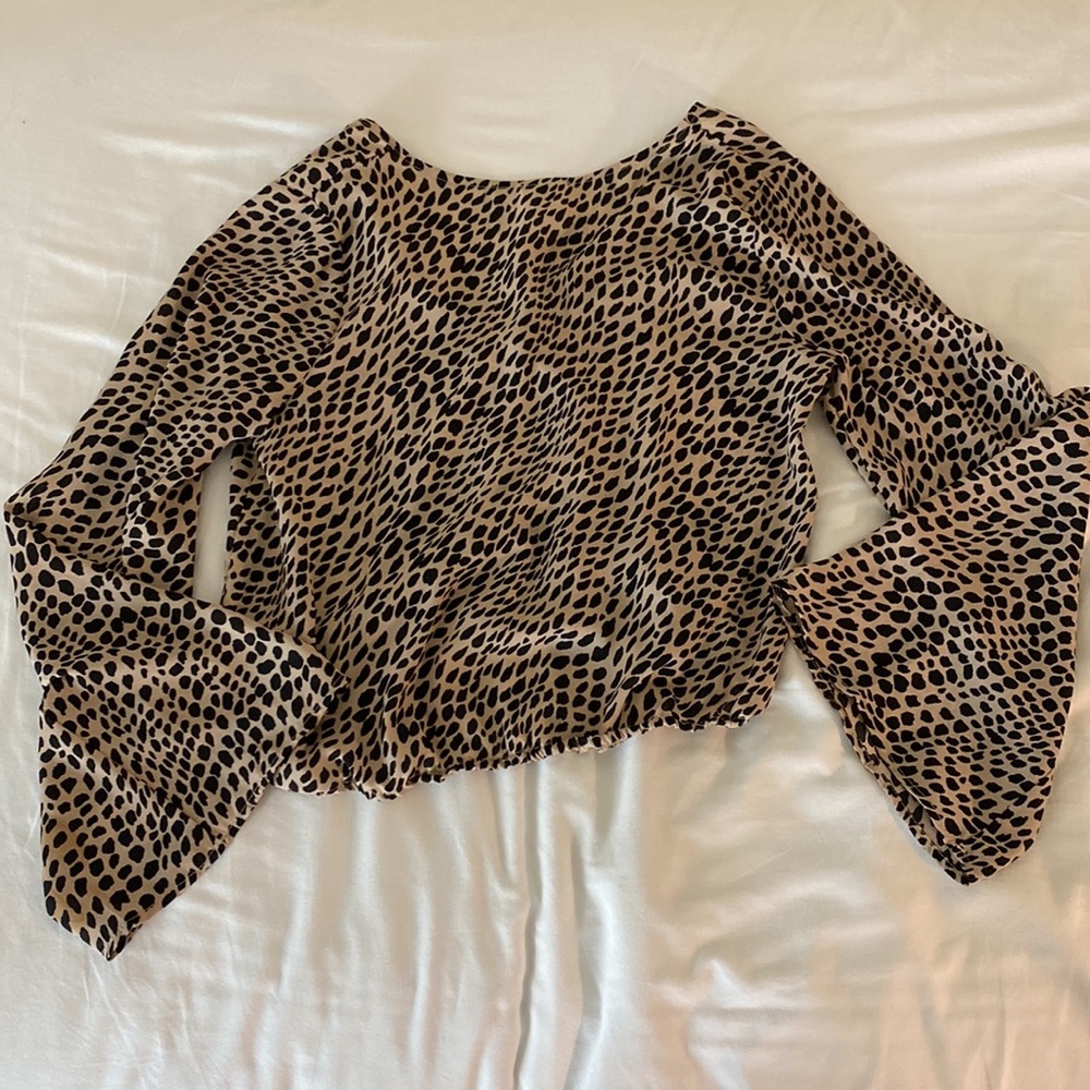 Leopard Blouse - Picture 3 of 4